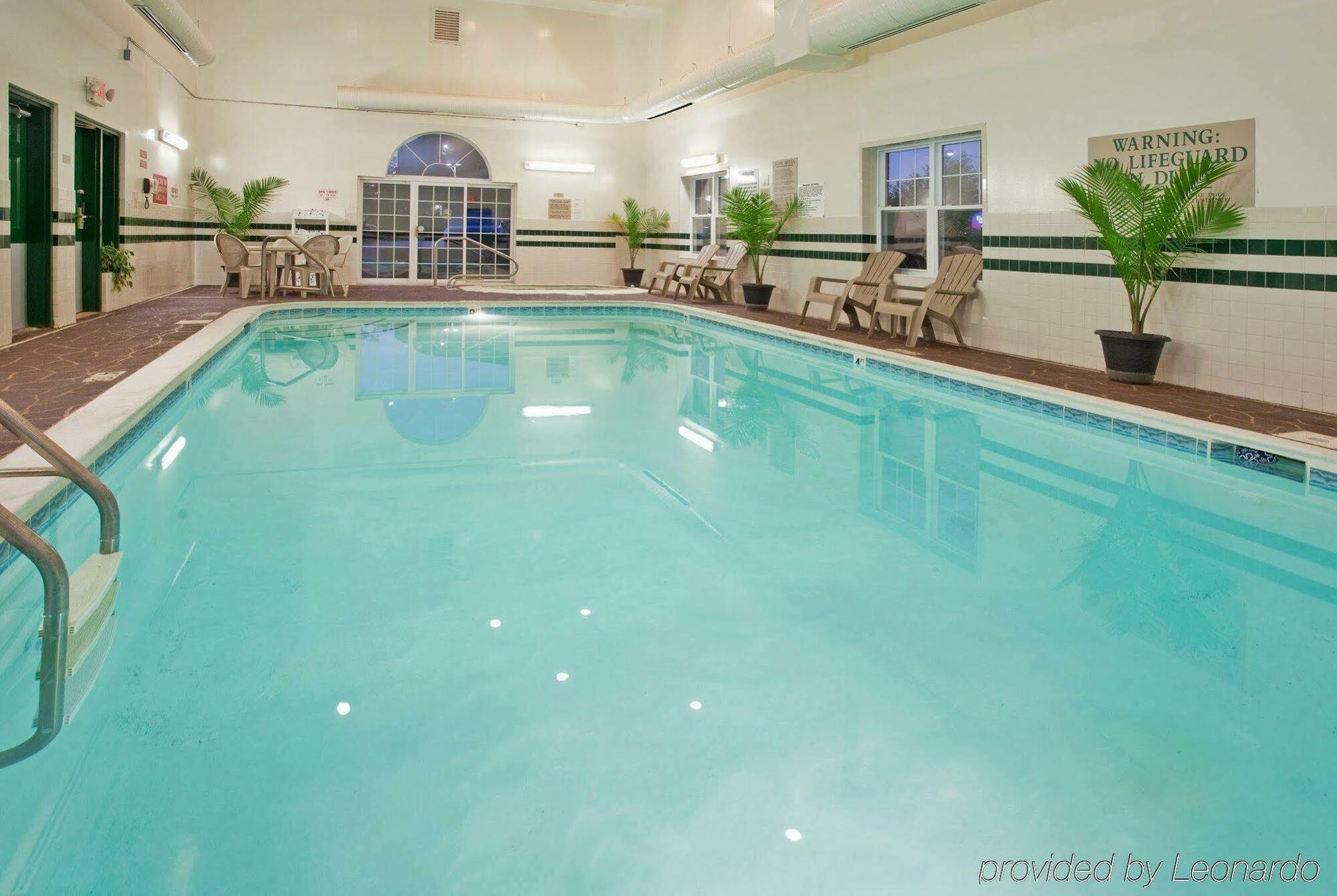 Country Inn & Suites By Radisson, Louisville East, Ky Tiện nghi bức ảnh